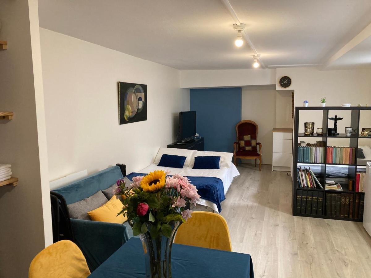 Une Chambre Chez Nous, A 12 Minutes De Paris Malakoff Exteriér fotografie