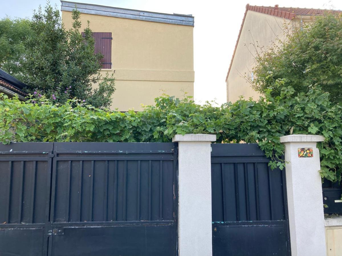 Une Chambre Chez Nous, A 12 Minutes De Paris Malakoff Exteriér fotografie