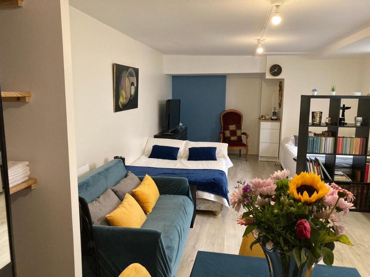 Une Chambre Chez Nous, A 12 Minutes De Paris Malakoff Exteriér fotografie